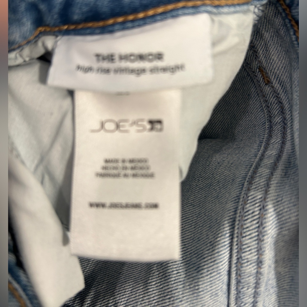 Joe's Jeans Women's Cropped Distressed Light Blue - Picture 2 of 3